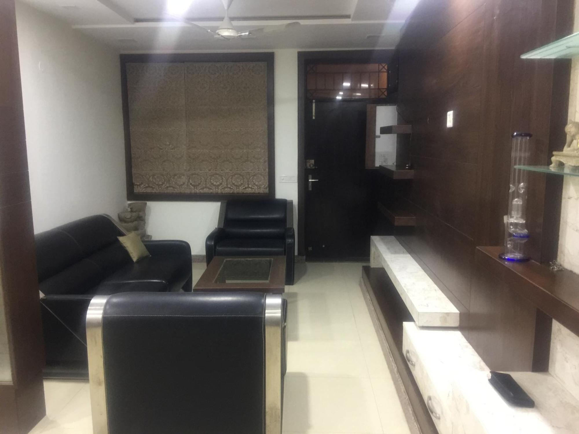 Apartment 3bhk Flat *